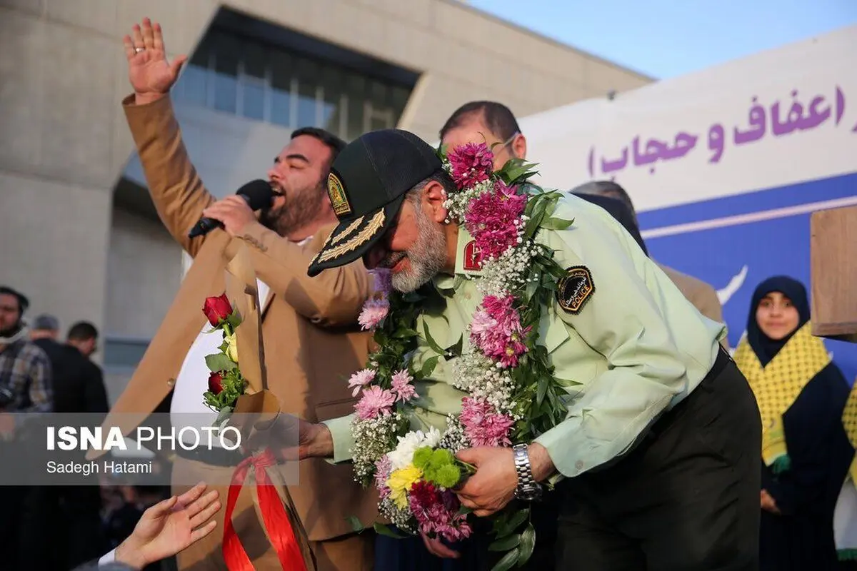 (عکس) سردار رادان گلباران شد