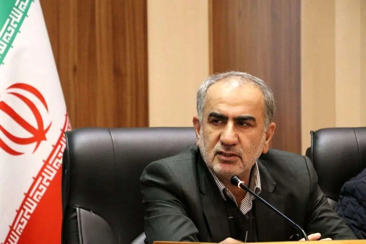 نماینده شیراز: طبل رسوایی غرب و غربگراها با هم به صدا در آمده است