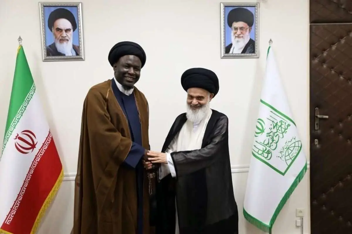 عضو خبرگان رهبری: اگر گفتههای ما منطقی باشد مردم به سمت دین گرایش پیدا میکنند