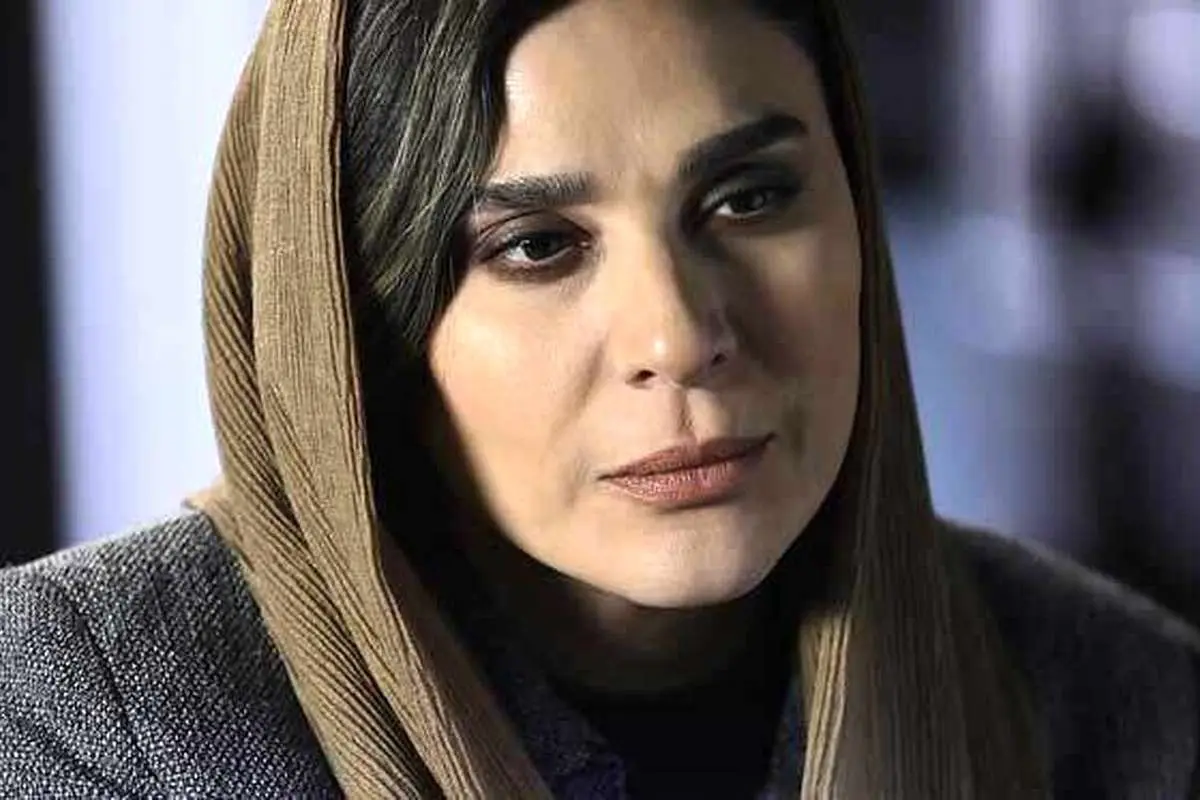 اعتراض به آرایش غلیظ سحر دولتشاهی در سریال افعی تهران