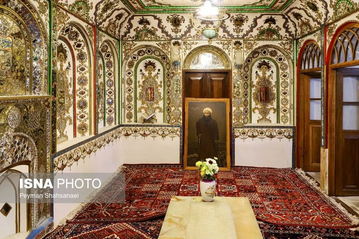 (تصاویر) عمارت انگورستان ملک