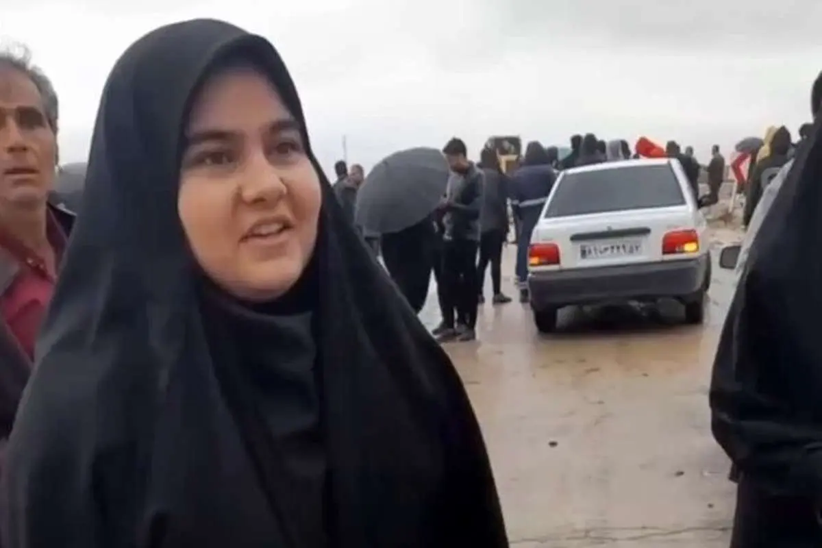 (ویدئو) جاده را آب برد، دانش آموزان به جلسه کنکور نرسیدند