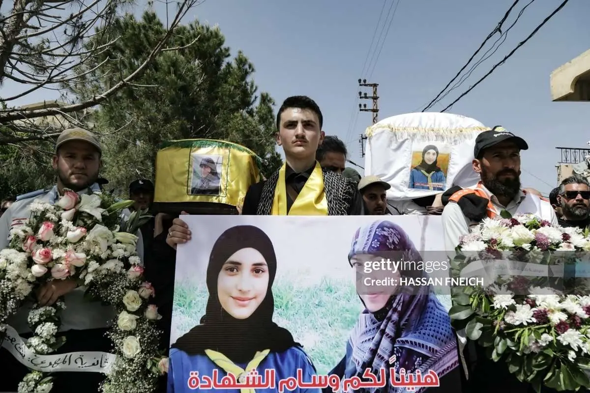 (ویدئو) تشییع پیکر مادر و دختر لبنانی