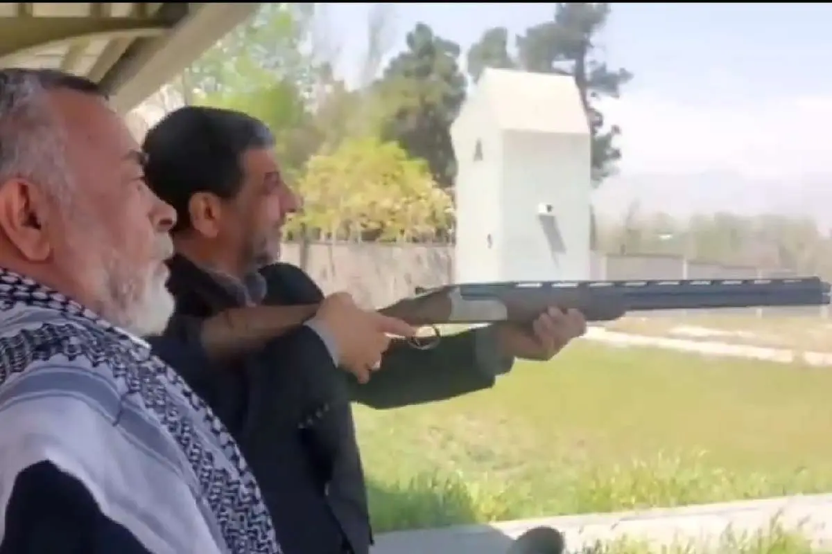 (ویدئو) تیراندازی عزتالله ضرغامی