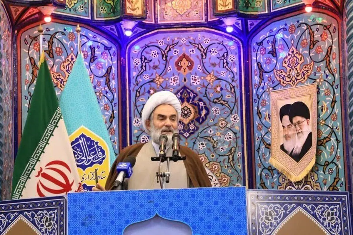 امام جمعه رشت: بیداری دانشجویان جهان حاصل روشنگری رهبری است