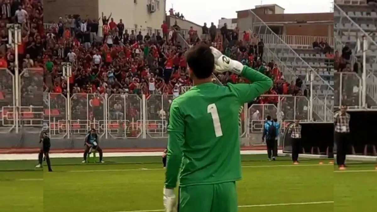 (ویدیو) احترام نظامی بیرانوند به هواداران پرسپولیس