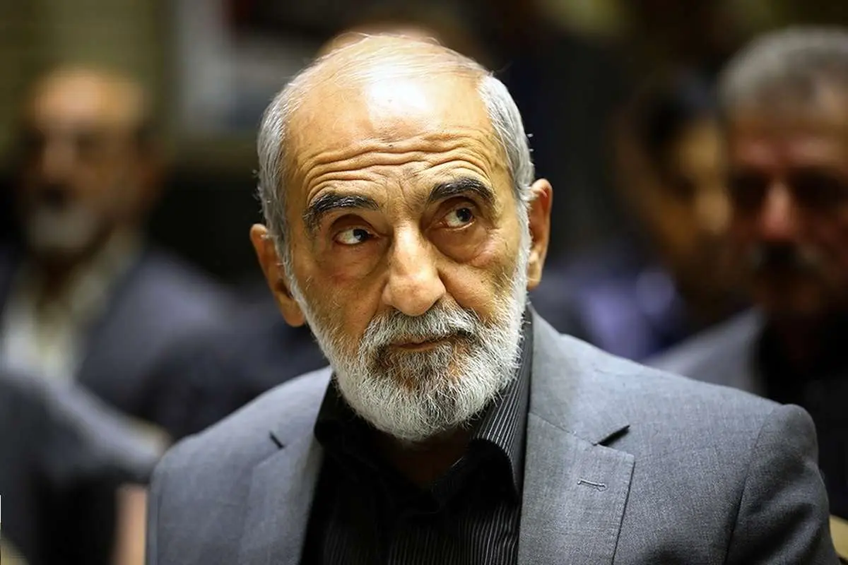 حسین شریعتمداری: بازرسان آژانس را از کشور اخراج کنید؛ این حق مسلم پایمال نشود
