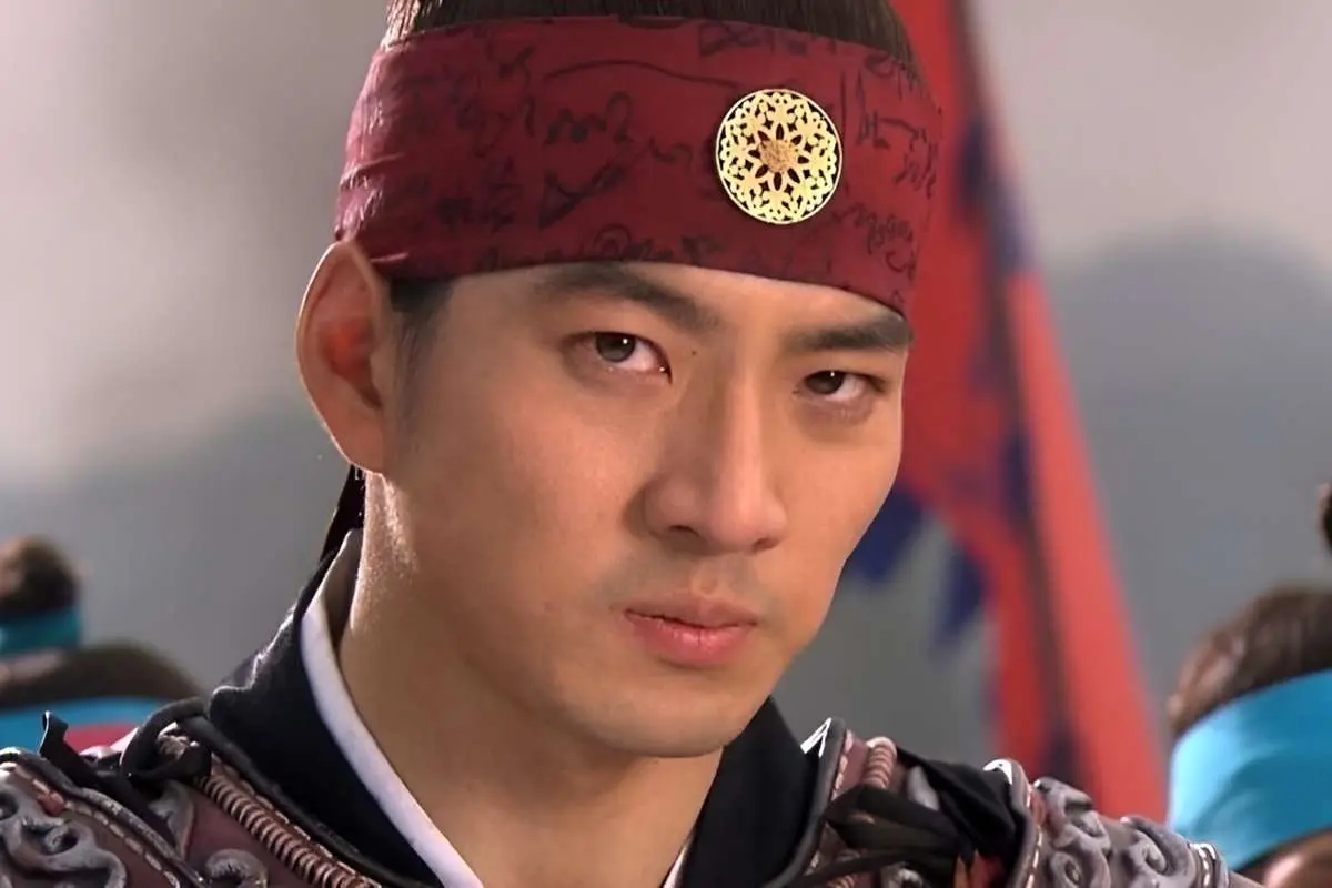 (تصاویر) عکس‌های یادگاری «جومونگ» با گروه آریان