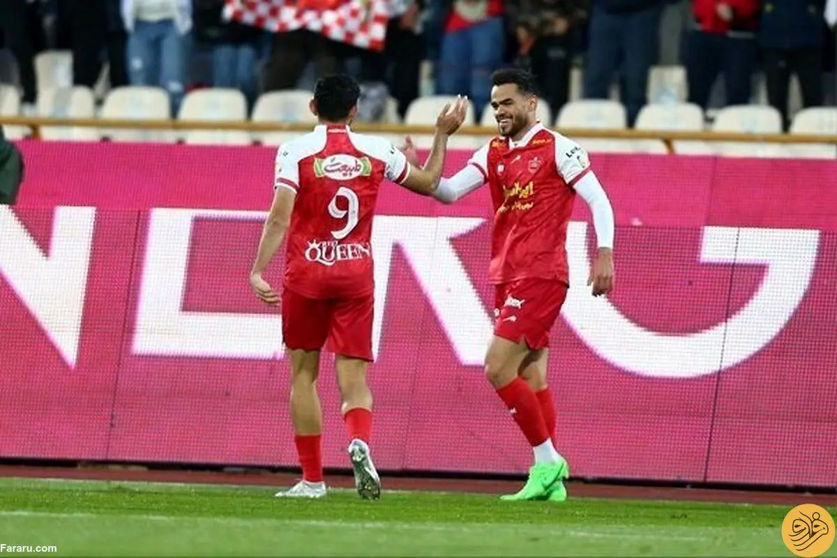 اوستون اورونوف در چه شرایطی از پرسپولیس جدا می‌شود؟