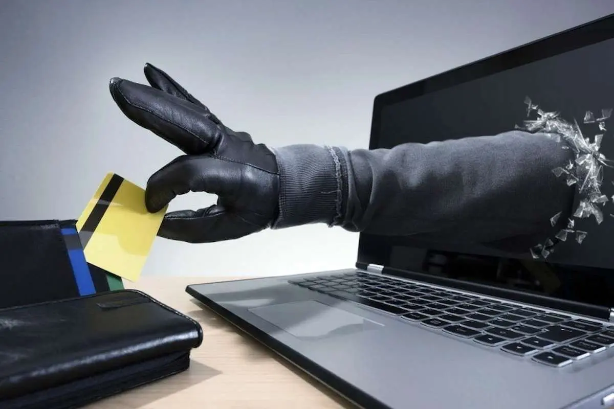 (ویدئو) کلاهبرداری با نفوذ به پیامرسانها