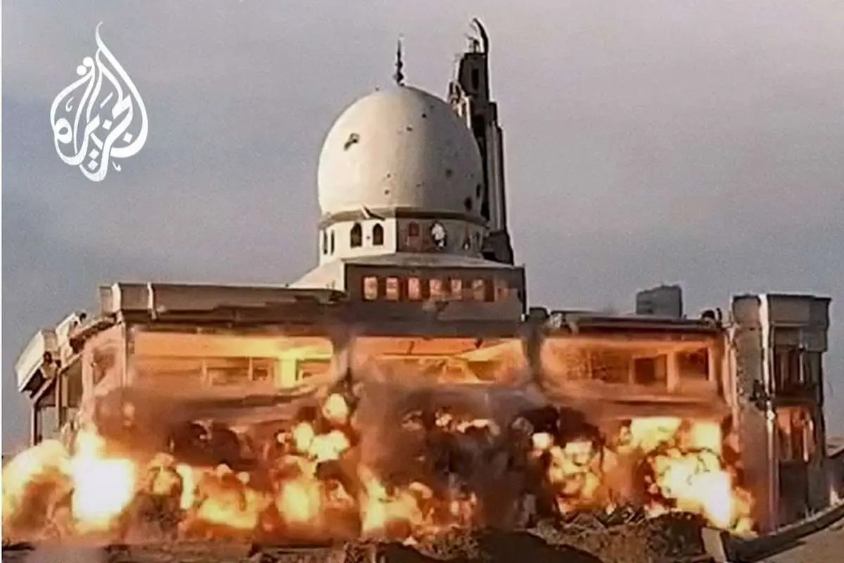 (ویدئو) ارتش اسرائیل یک مسجد و مدرسه را با پهپاد منهدم کرد