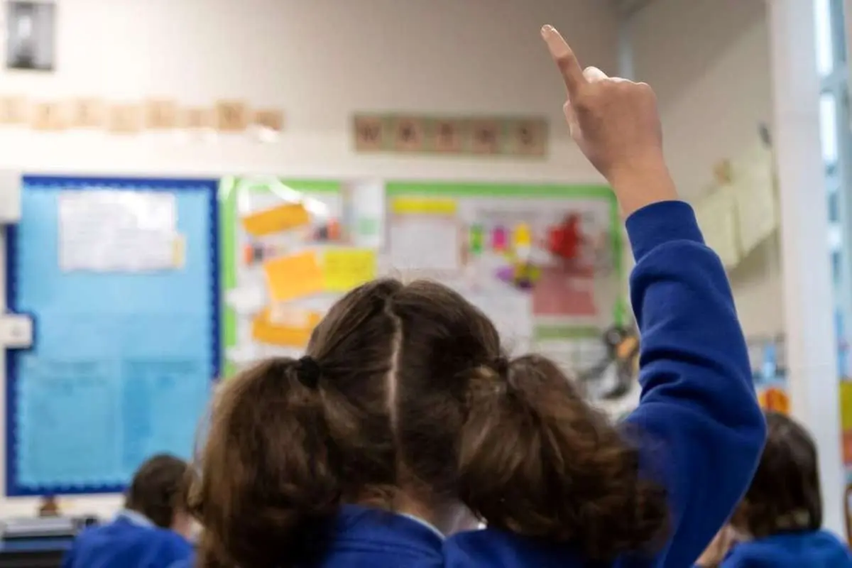 انگلیس دستورالعمل آموزش جنسی به دانش آموزان را تغییر می‌دهد