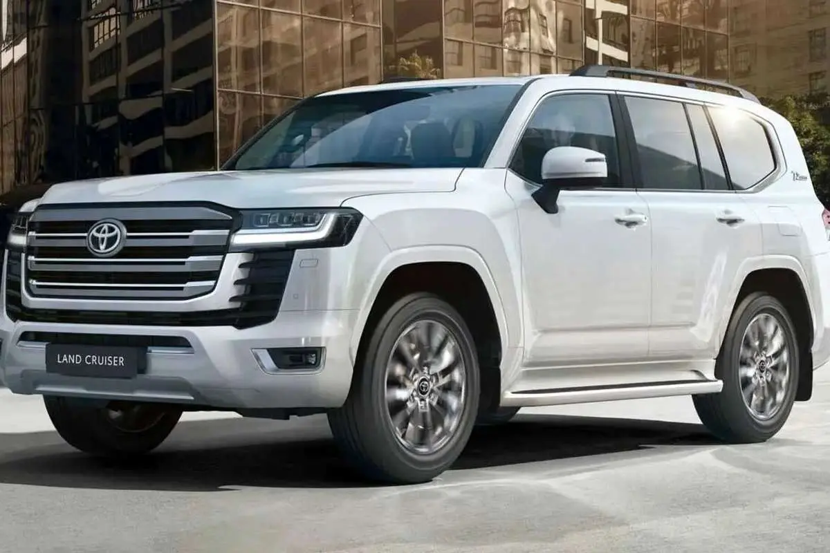 پایان تردد لندکروز ۲۰۰ میلیاردی