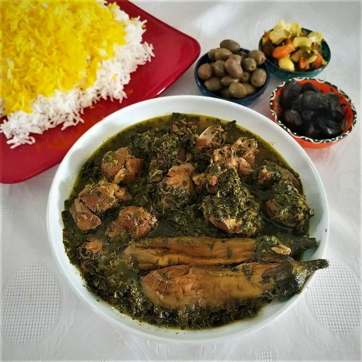 خورش نازخاتون، یک رقیب خوشمزه برای قرمه سبزی 