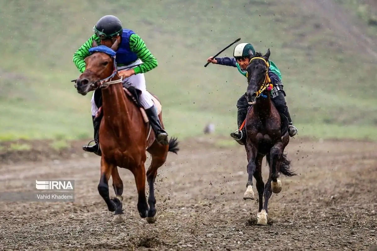 (تصاویر) کورس اسبدوانی بهاره بجنورد