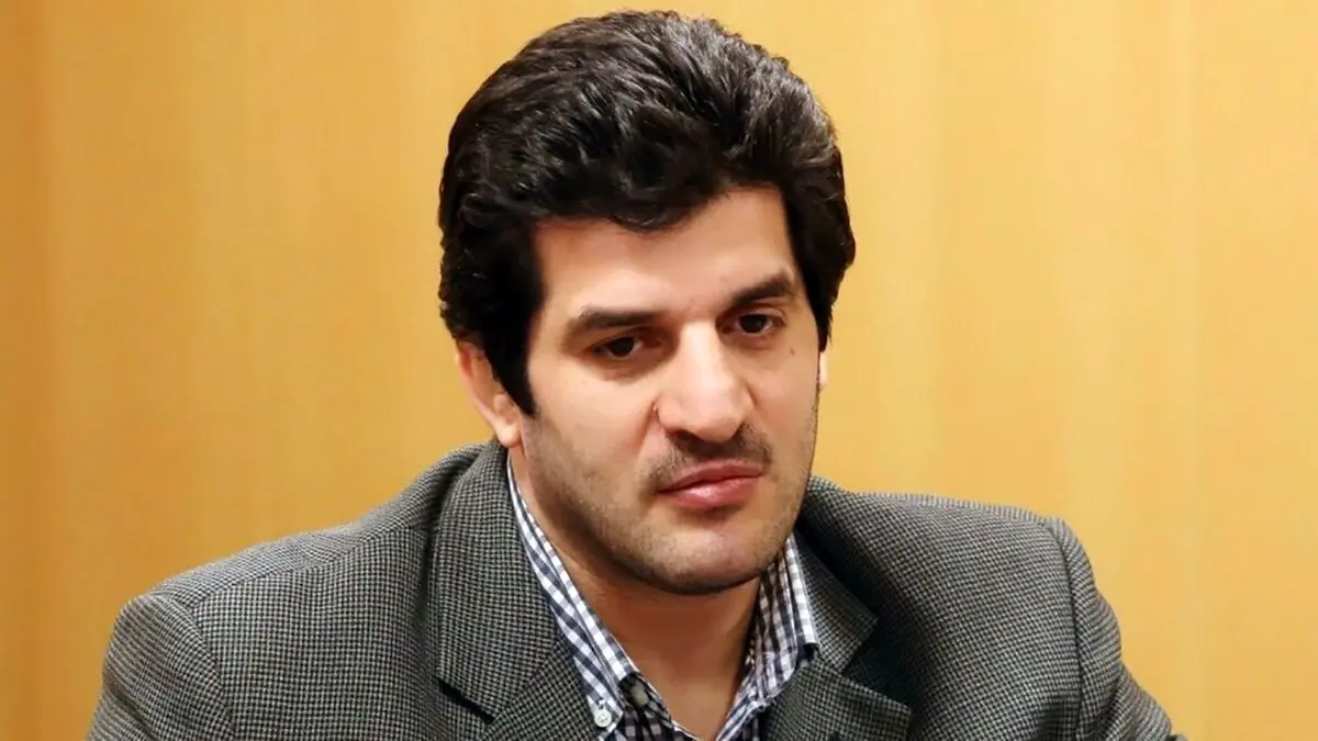 (ویدئو) بازدید رسول خادم از امام‌زاده ابراهیم شفت که در آتش سوخت