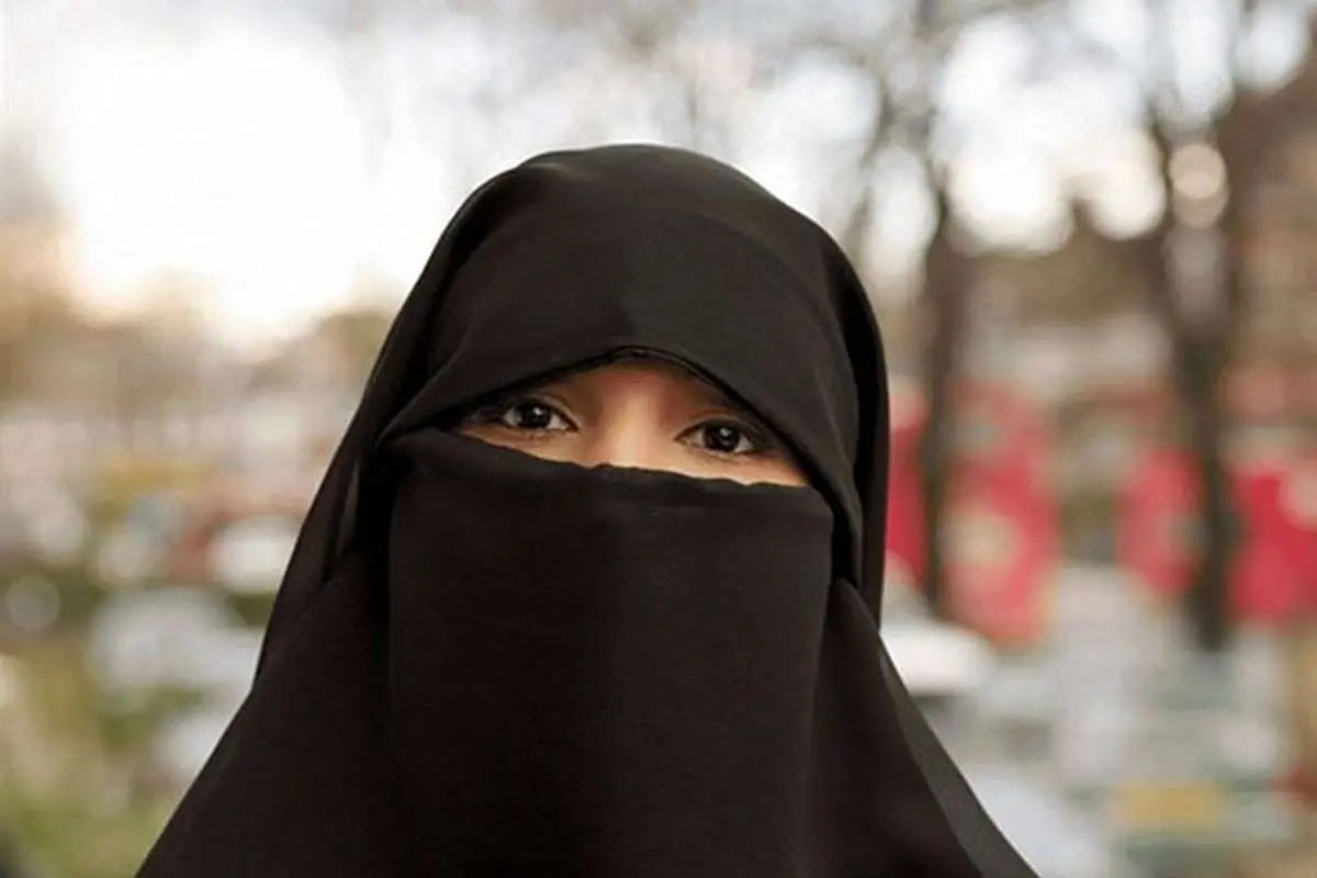 شهر هامبورگ در آلمان پوشش روبنده در مدارس را ممنوع میکند