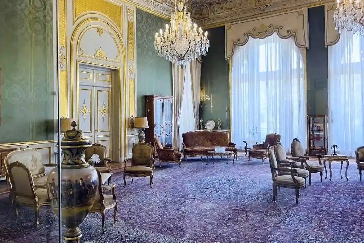 دفتر حسن روحانی: دستگاه قضائی تمام ابعاد پرونده فرش‌های سعدآباد را منتشر کند