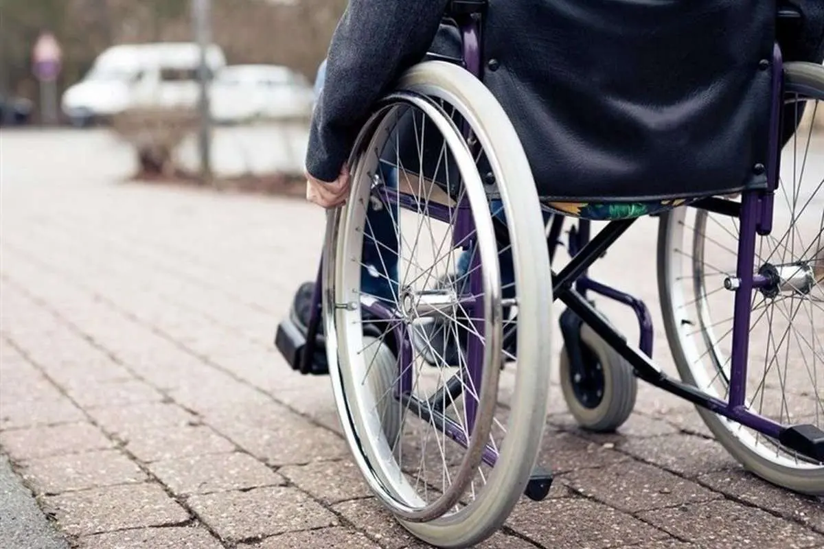 اعتراض معلولان؛ حق پرستاری ۲ میلیون تومان؟!