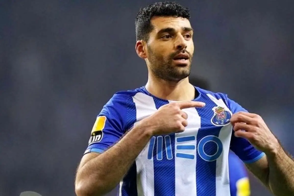 (عکس) پوستر باشگاه پورتو در آخرین بازی فصل با تصویر مهدی طارمی