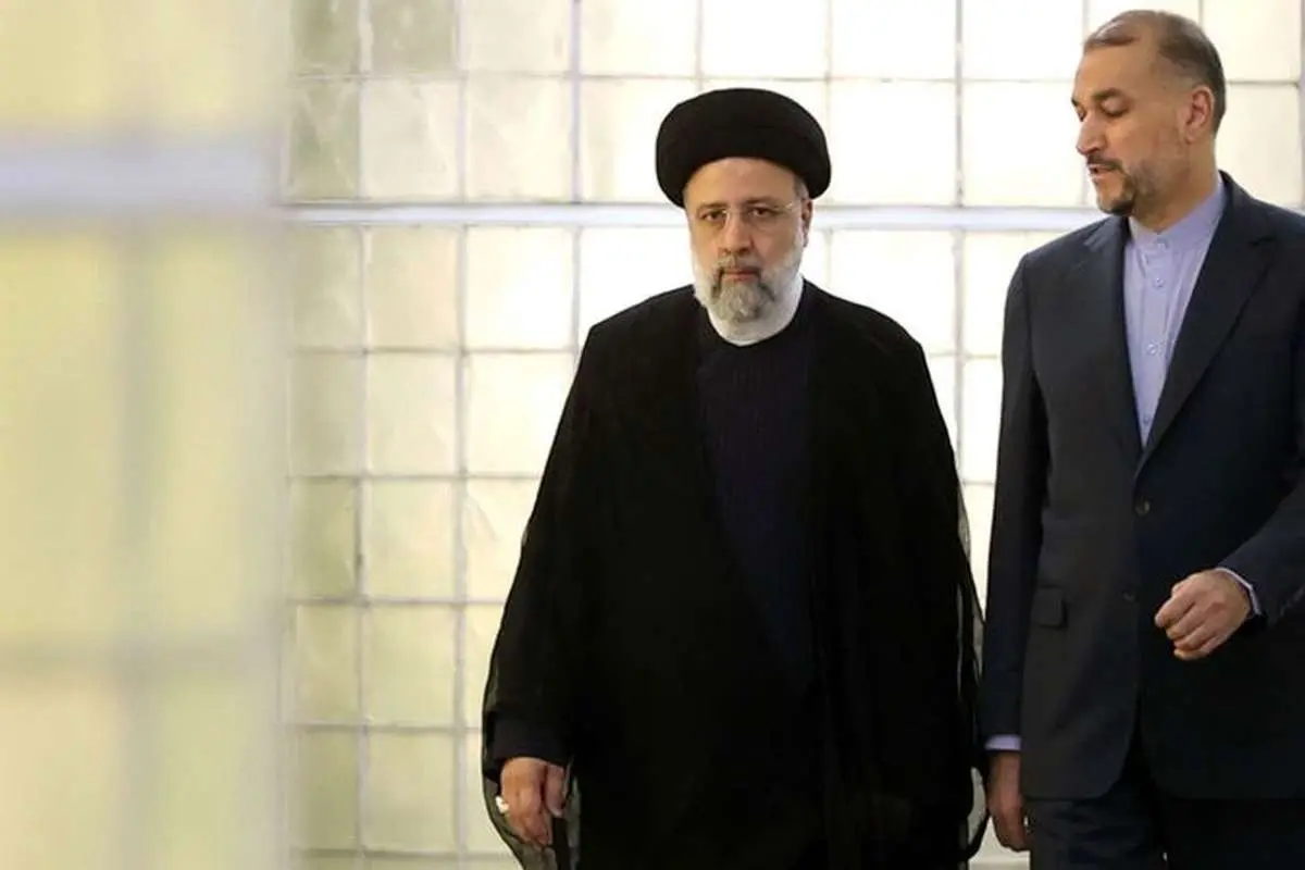 هم‌کلاسی‌ها در سوگ پدر