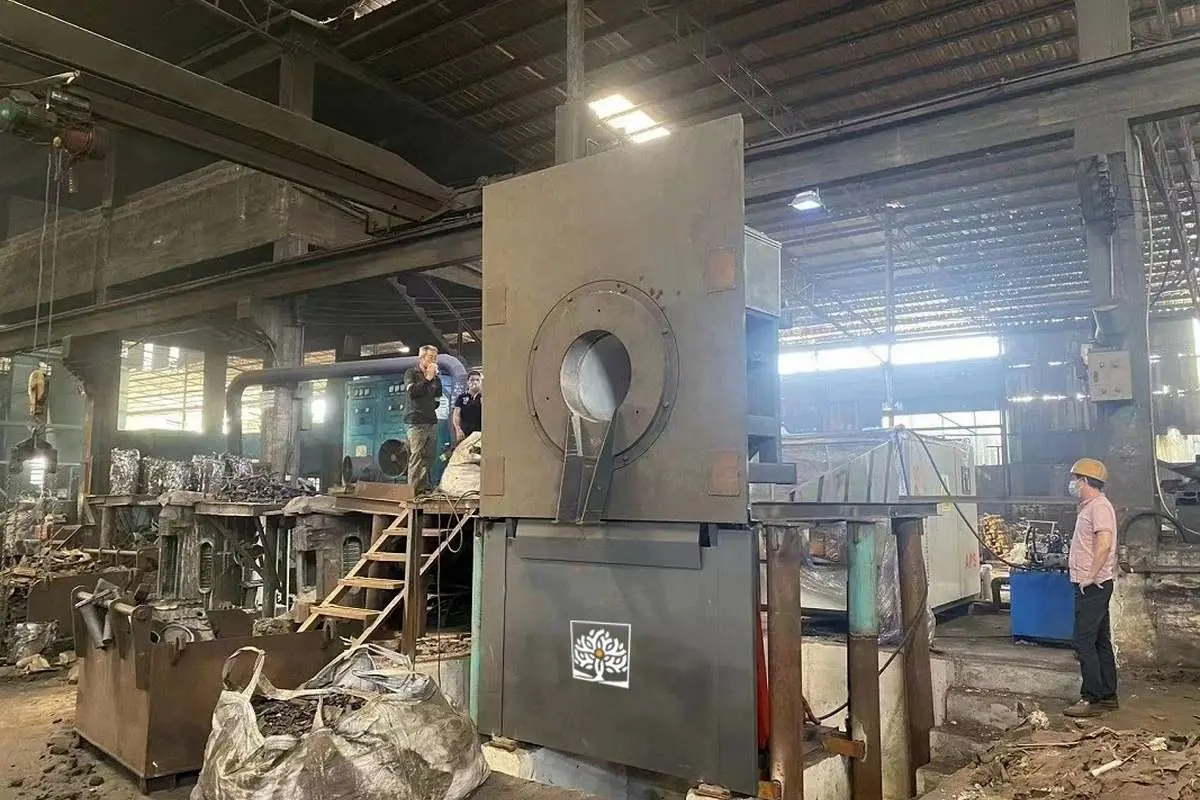 شرکت ثمر پیشگام در تولید کوره‌ القایی صنعتی و کوچک در ایران