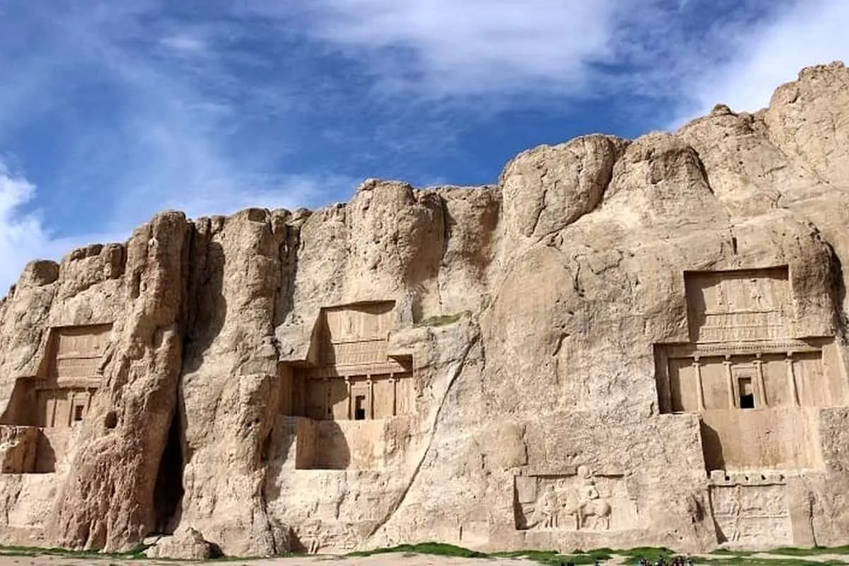 نقش رستم ایمن می‌شود