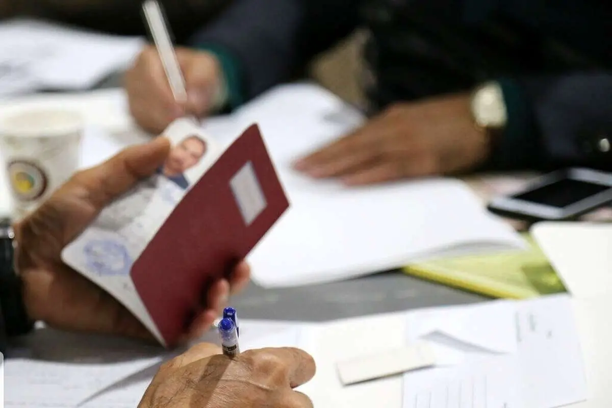 تنور انتخابات داغ شد؛ چه کسانی به میدان آمدند؟