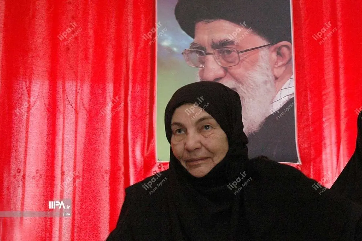 تصاویر منتشر نشده از مادر سید حسن نصرالله