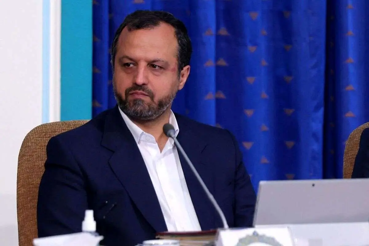 خاندوزی: نرخ فقر کاهشی شد؛ ۶ و نیم میلیون نفر از فقر نجات یافتهاند