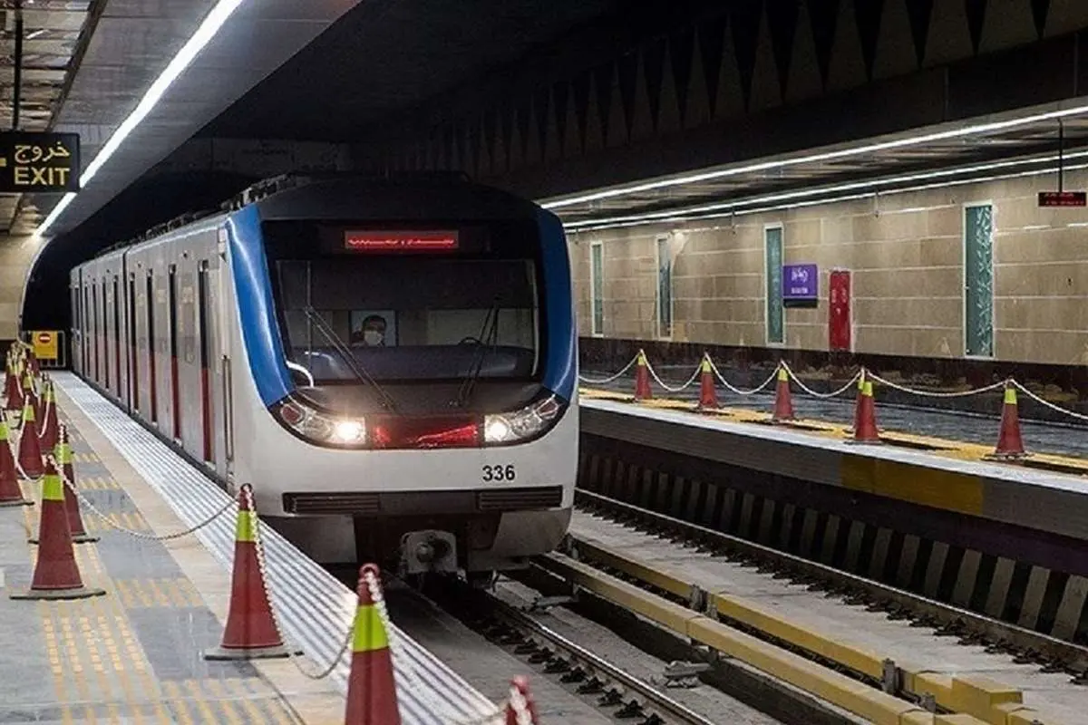 اعزام قطارهای فوقالعاده در خط ۴ مترو
