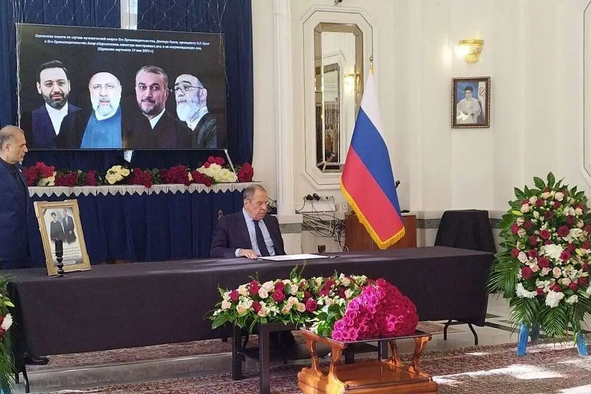 (ویدئو) حضور لاوروف در سفارت ایران