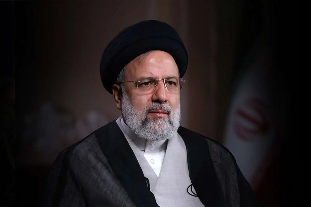 (تصاویر) بازدید شهید رئیسی از پایگاه حزب الله در جنوب لبنان