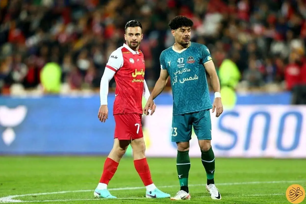 (عکس) کری دختر قزوینی برای پرسپولیسیها با لنگ!