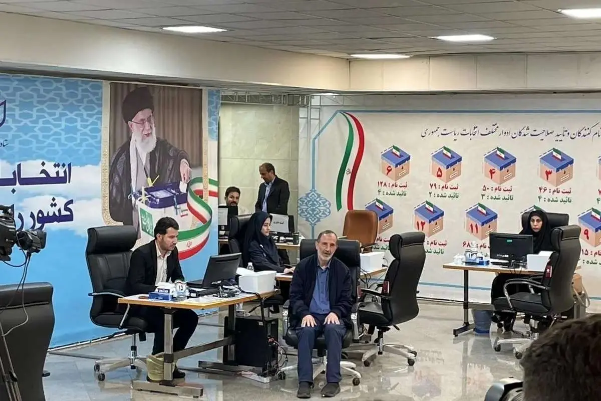 خوشچهره در انتخابات ریاستجمهوری ثبتنام کرد