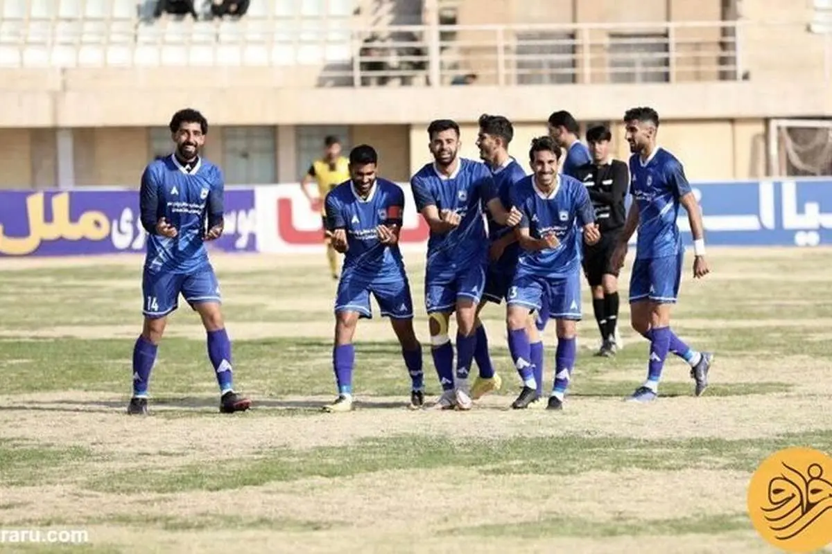 چادرملو هم لیگ برتری شد