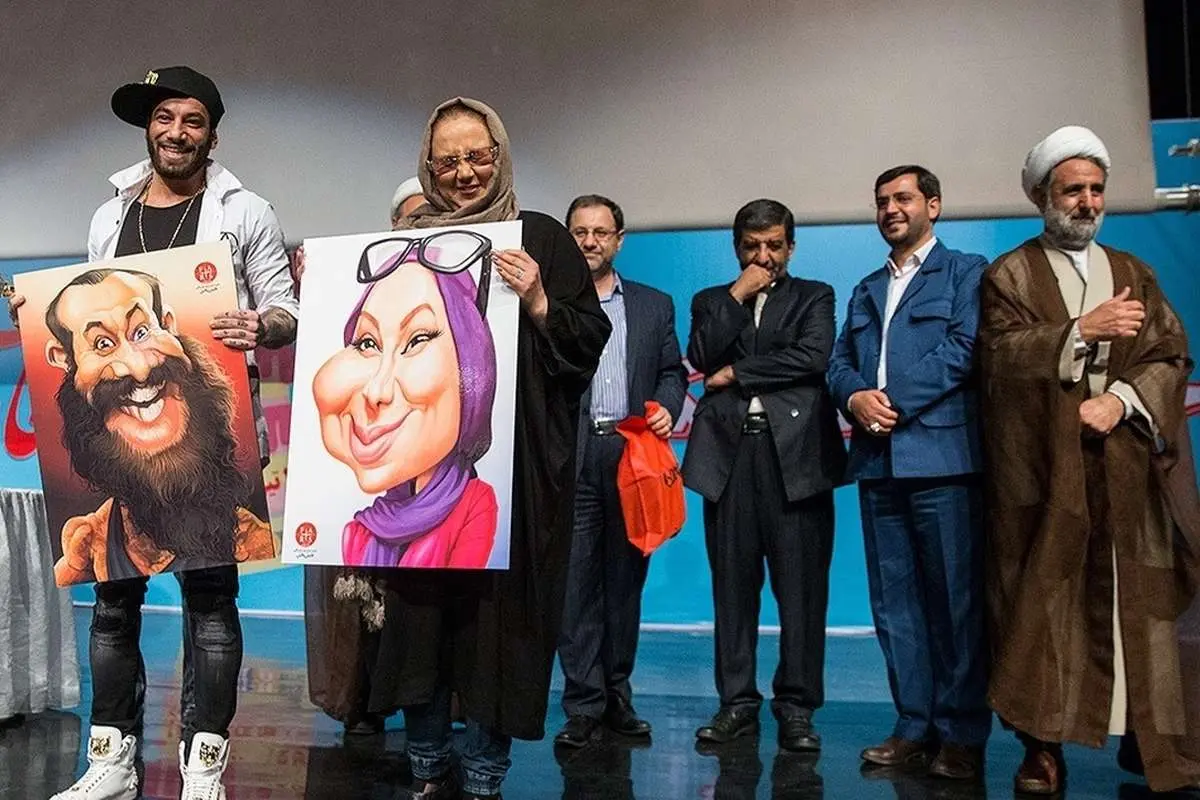 (ویدئو) ماجرای تقدیر ضرغامی از تتلو