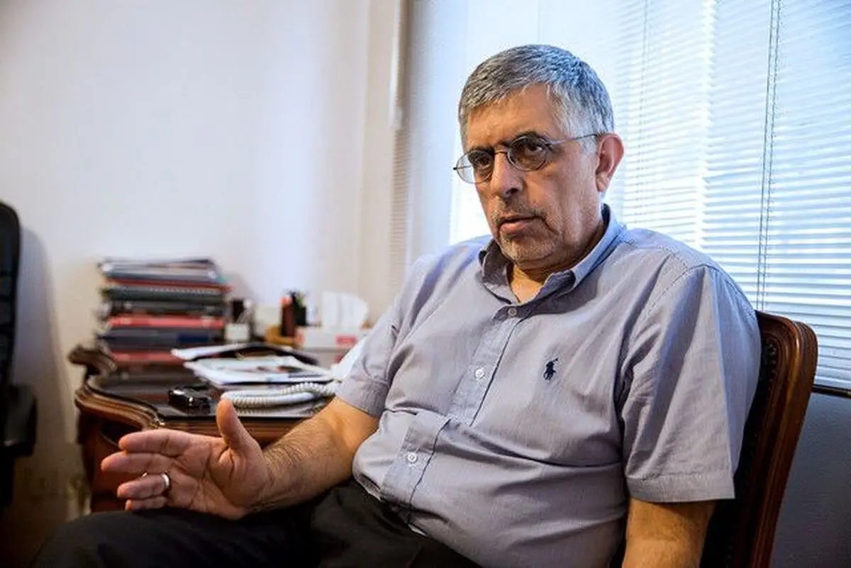 بعد از ۴۵ سال این نوع ثبت نام در شان جمهوری اسلامی نیست/ چرا ۵ عضو هیئت دولت ثبت نام کرده اند؟