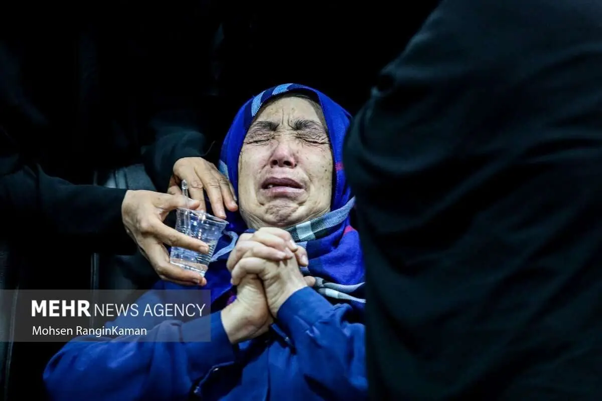 (تصاویر) وداع با پیکر شهید «نورالله نوری»