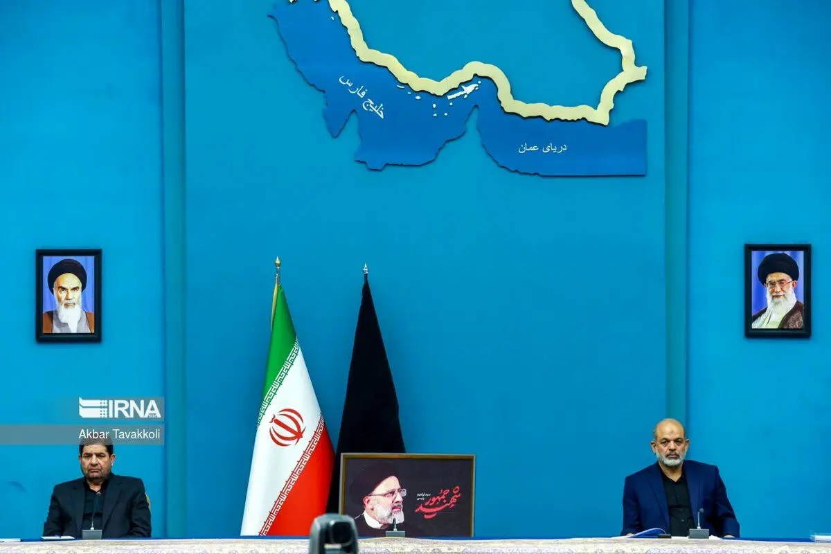 (عکس) جای خالی شهید رئیسی در جلسه ستاد مرکزی اربعین
