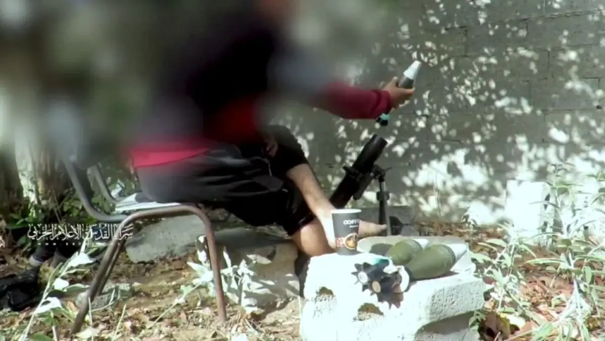 ویدئو جالب و پربازدید از رزمنده فلسطینی در نوار غزه