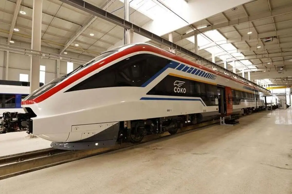 (تصاویر) معجزه چینی در قلب اروپا؛ قطار سریع‌السیر بلگراد-بوداپست!