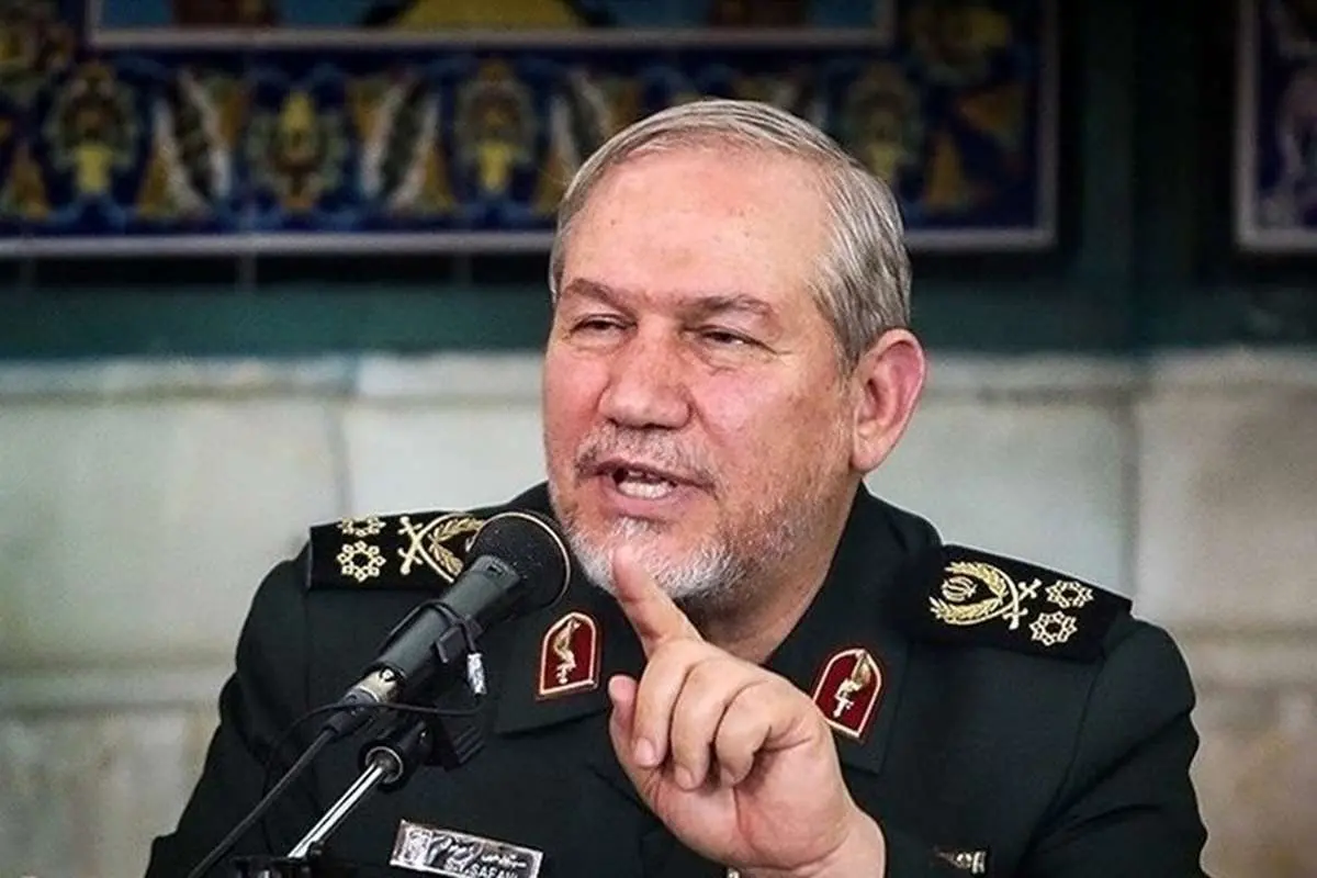 سرلشکر صفوی: در انتخابات، افرادی را انتخاب کنید که به حضرت آقا ایمان داشته باشند