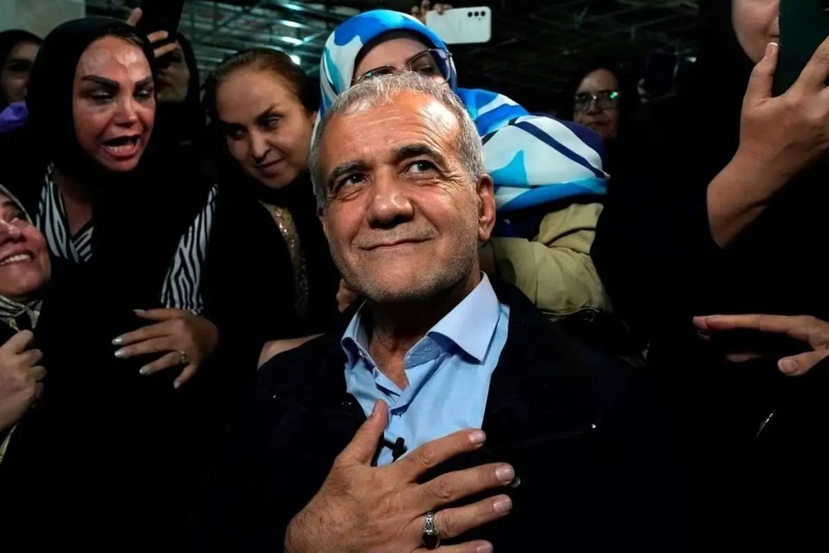نامزد اصلاح طلب انتخابات ریاست جمهوری ایران را به لرزه درآورد