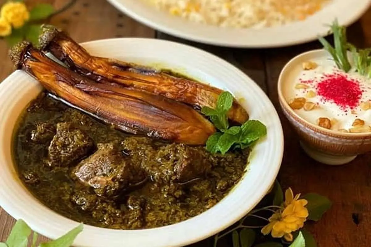 خورش ریحان، رقیب خوشمزه و سرسخت قرمهسبزی