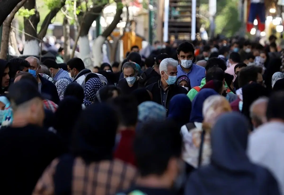 سایه رکود سنگین بر اقتصاد ایران در ماه آخر دولت رئیسی