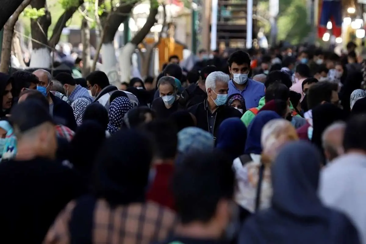 سایه رکود سنگین بر اقتصاد ایران در ماه آخر دولت رئیسی