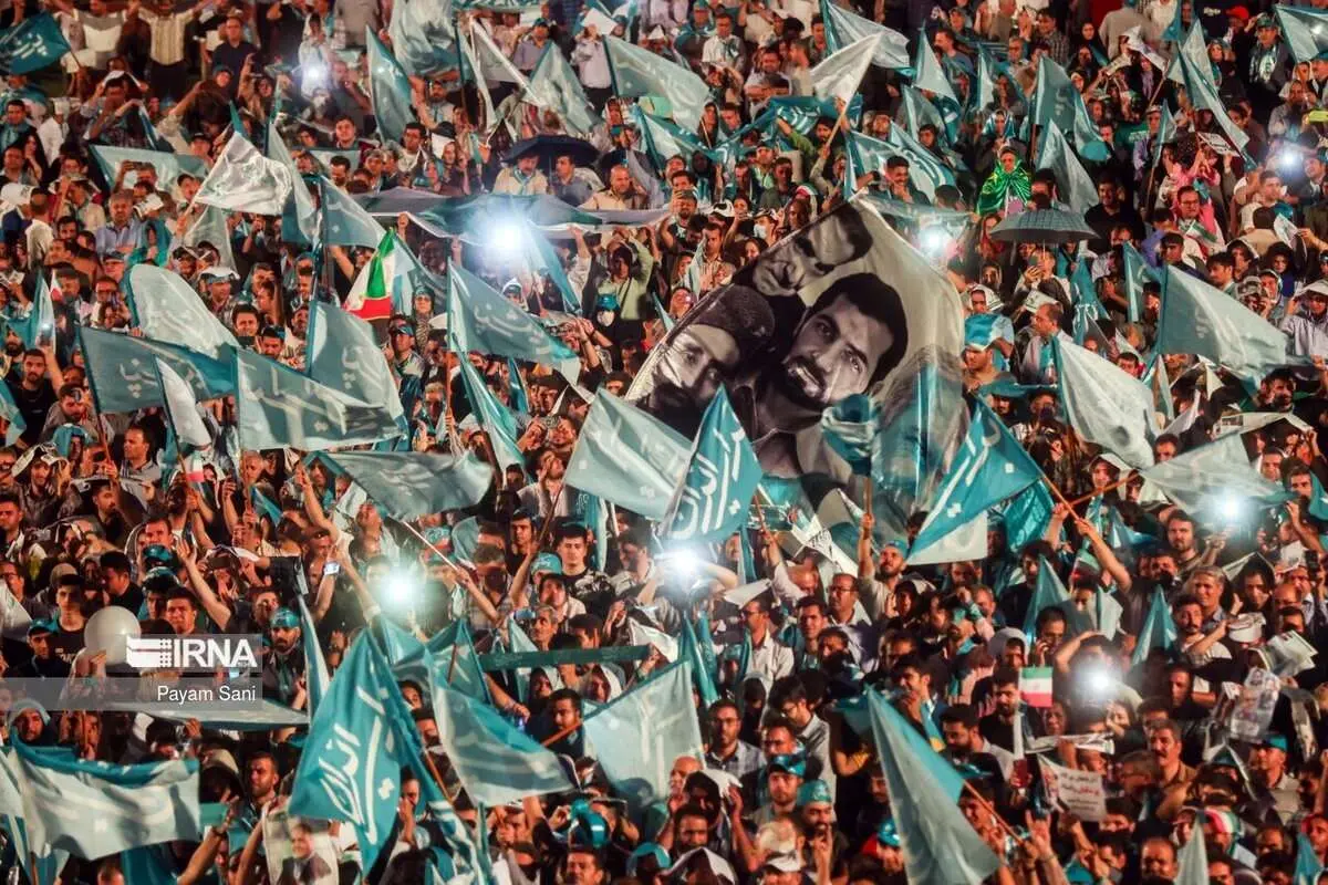 (تصاویر) استقبال پرشور تبریزیها از مسعود پزشکیان