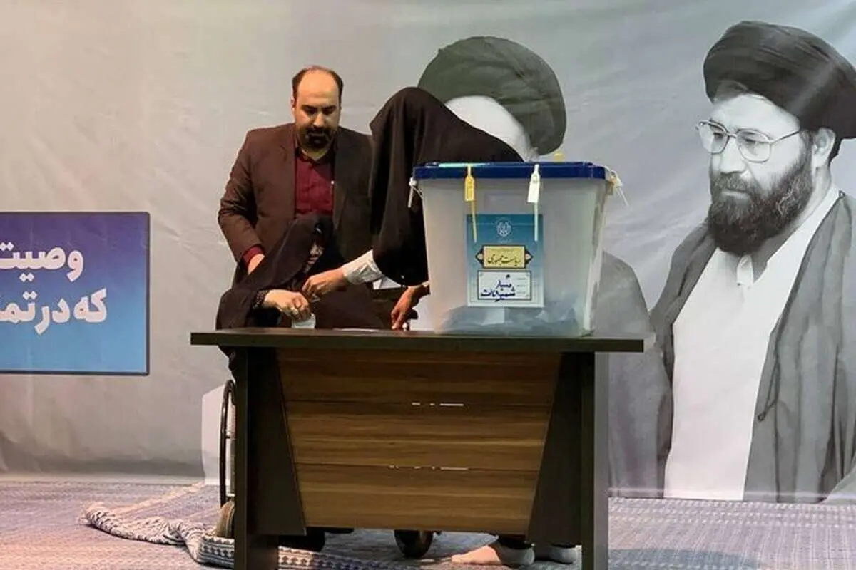 مشارکت عفت مرعشی و فاطمه هاشمی در انتخابات