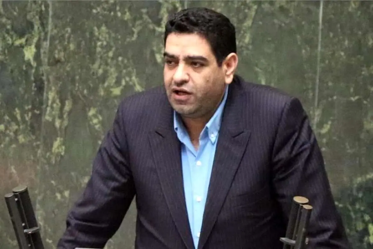 دولت چهاردهم با نسل Z مهربان‌تر برخورد کند